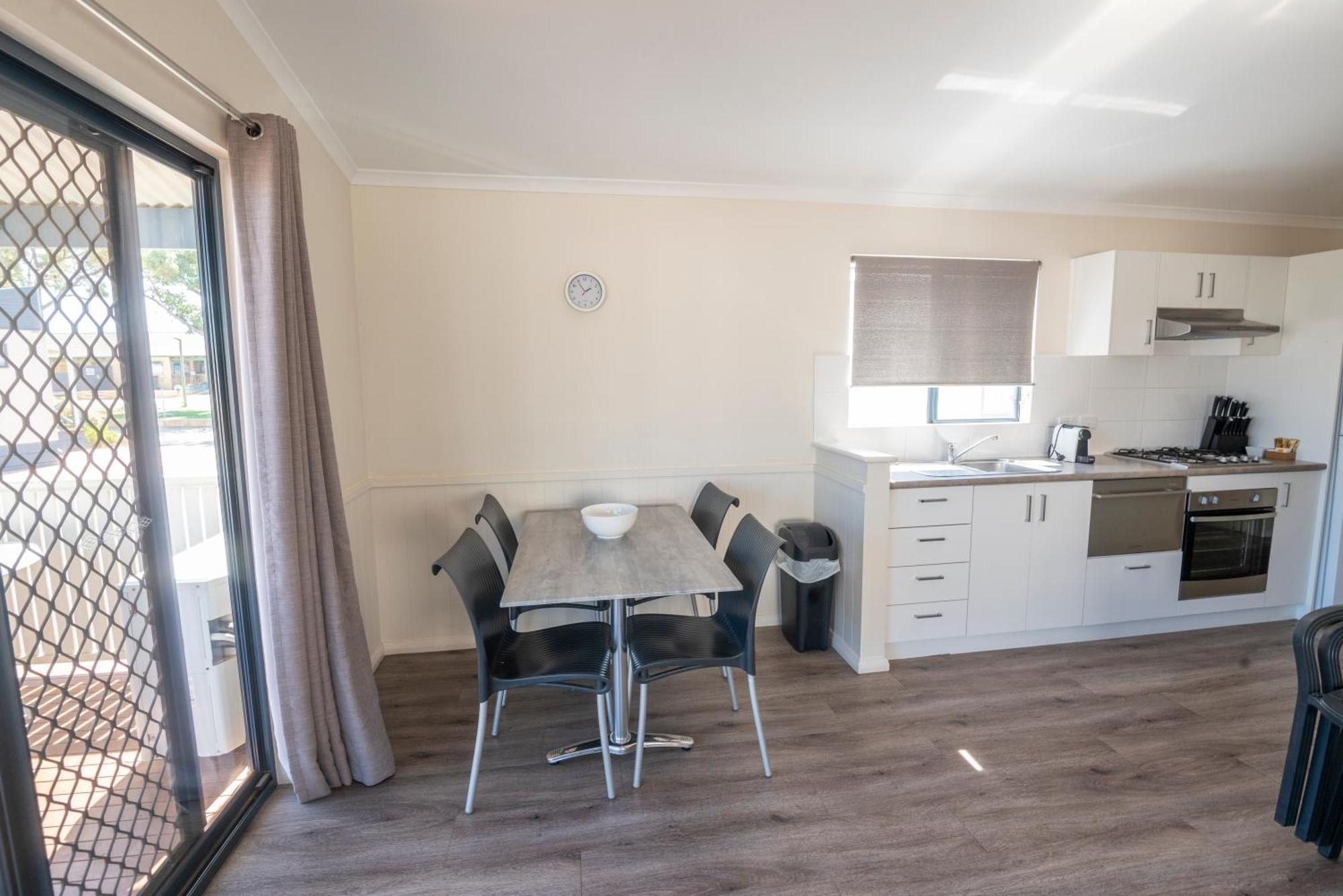 Hotel Jurien Bay Tourist Park Exterior foto